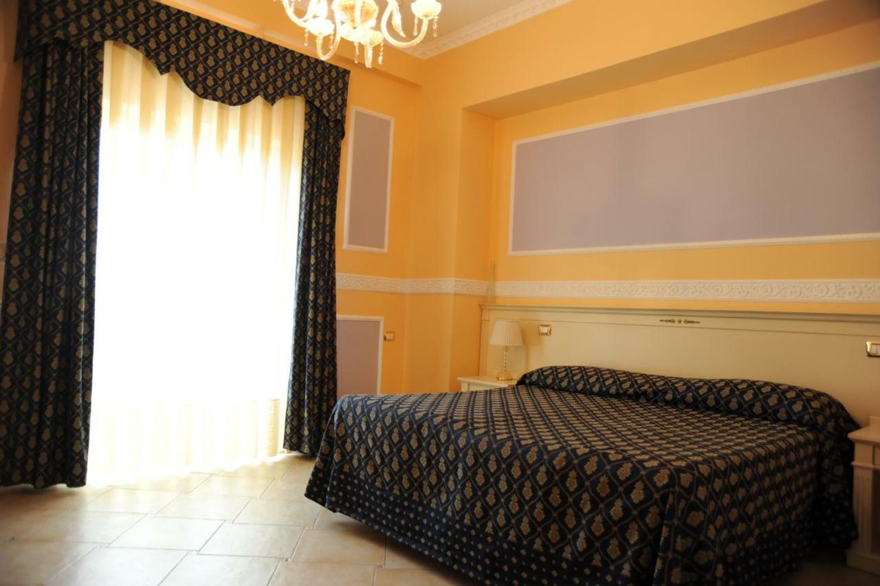 Hotel Villa Santa Maria Villapiana Eksteriør bilde